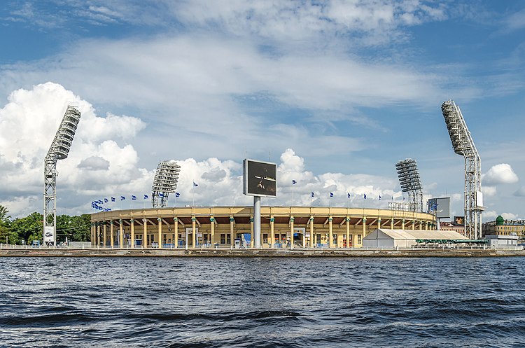 Футбольный стадион «Петровский» в Санкт-Петербурге