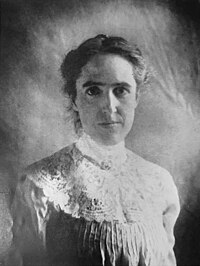 Black-and-white portrait photograph of Henrietta Swan Leavitt