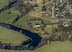 Kånna with the parish church in the center.