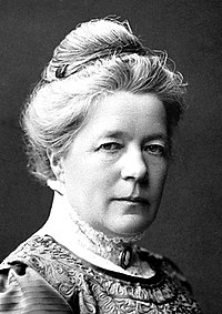 Black-and-white portrait photograph of Selma Lagerlöf in 1909