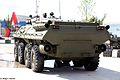 BTR-90右後方