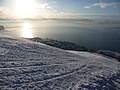 خلیج اواچا توں "Red Hill" ski resort دا منظر .