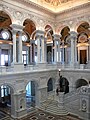 Galerie im Sinne eines erhöhten Laufgangs im Thomas Jefferson Building der Library of Congress, 19. Jh.