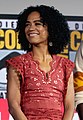 Lauren Ridloff interpreta Connie