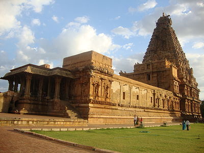 Kuil Brihadiswara yang termasuk Situs Warisan Dunia UNESCO, terletak di Thanjavur, negara bagian Tamil Nadu, India.