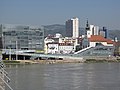 Ars Electronica Center bei Tag (nach Umbau)