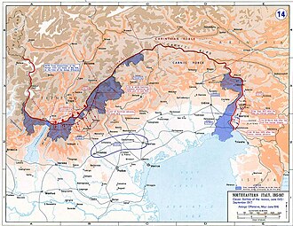 Die italienische Front 1915–1917: elf Schlachten in der Isonzo- und Asiago-Offensive;[61] blau: italienische Eroberungen