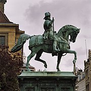 Ruiterbeeld van Willem van Oranje in Den Haag