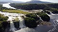 Saltos El Hacha e Ucaima. Riacho Carrao e lagoa Canaima