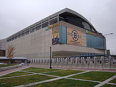 TD Garden (2009), capacity: 17,850[18]