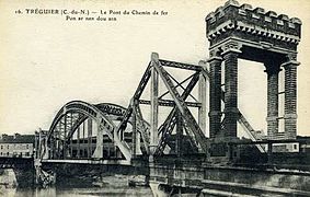 Les « Ponts Noirs », ponts ferroviaires.