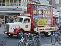 Reinen Werbezwecken dienender Oldtimer eines Zirkus-Unternehmens