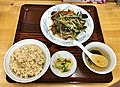 レバニラ炒め定食