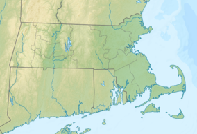 Map showing the location of Hammond Pond Reservation