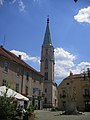 A főtér (Glavni trg), a Szent Dániel-katedrális és a Mária-oszlop