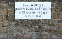 Plaque apposée sur un mur