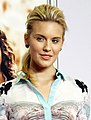 Maggie Grace spielt Shannon Rutherford