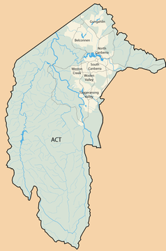 Mapa konturowa Australijskiego Terytorium Stołecznego, u góry znajduje się punkt z opisem „Canberra Stadium”