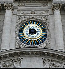 Horloge d'Henry Lepaute (1627) de l’ancienne église Saint-Paul.