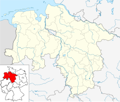 Mapa konturowa Dolnej Saksonii, u góry po lewej znajduje się punkt z opisem „Westerstede”