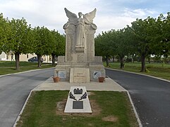 Monument aux morts.