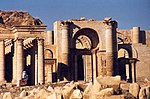 Ruines des temples de l'Enclos du Soleil au centre de Hatra.