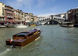 Wassertaxi in Venedig