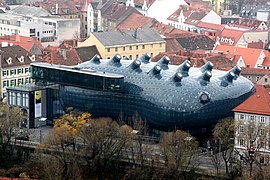 Kunsthaus Graz в Граце Питера Кука и Колина Фурнье, 2003