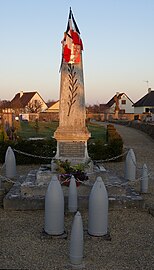 Le monument aux morts.