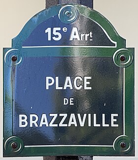 Voir la plaque.