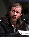 Ryan Hurst interpreta Beta