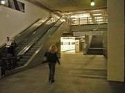 Voetgangerstunnel naar lijnen A, B en C