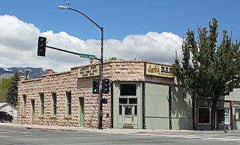 Jack's Bar, ex Bank Saloon, di Carson City, Nevada. Costruito nel 1899.