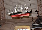 Ex-voto : bateau Sainte-Marie dans l'église Saint-Benoît de Saint-Benoît-des-Ondes.