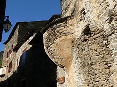 Maison ancienne avec four à pain.