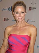 Teri Polo interprète Casey Winters