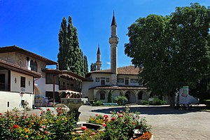 Moskea u ġnien fil-Palazz Khan f'Bachtsarai