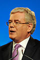 Q982225 Eamon Gilmore op 17 april 2010 geboren op 24 april 1955