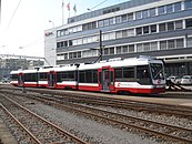 Die Be 4/8 der Trogenerbahn mit angetriebenen Mittelwagen und Wagenkästen in der Bauweise der GTW wurden zusammen mit den Be 4/6 der FB entwickelt (2004).[24]