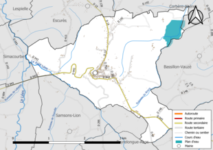 Carte en couleur présentant le réseau hydrographique de la commune