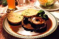 Wildschweinbraten mit Beilagen