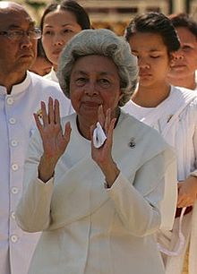 Photo de la reine mère lors des obsèques de Norodom Sihanouk