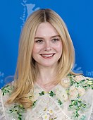 Elle Fanning, actriță americană