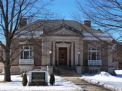 William D. Weeks Memorial Library, Lancaster, New Hampshire, 1906–08.