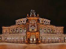 Semperoper at night.jpg