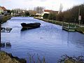 Der Anfang des Canal de Guînes, der die Stadt mit Calais verbindet