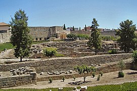 Алькаса́ба (es:Alcazaba de Mérida)