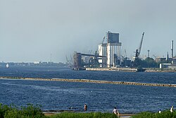 Daugava Rīgā, iepretim Ķīpsalai