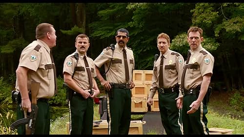 When a border dispute arises between the U.S. and Canada, the Super Troopers are tasked with establishing a Highway Patrol station in the disputed area.