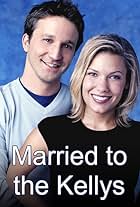 Breckin Meyer and Kiele Sanchez in Married to the Kellys (2003)